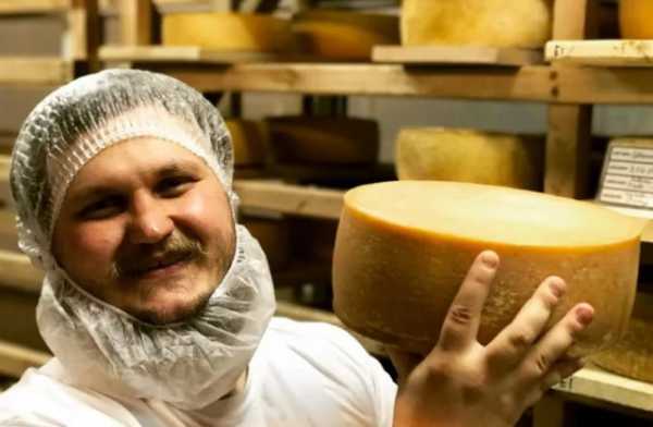 Сыровар Олег Сирота поблагодарил Путина за антисанкции