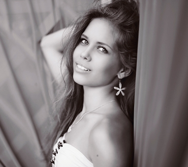 Ольга Уланова, телеведущая  Russian MusicBox