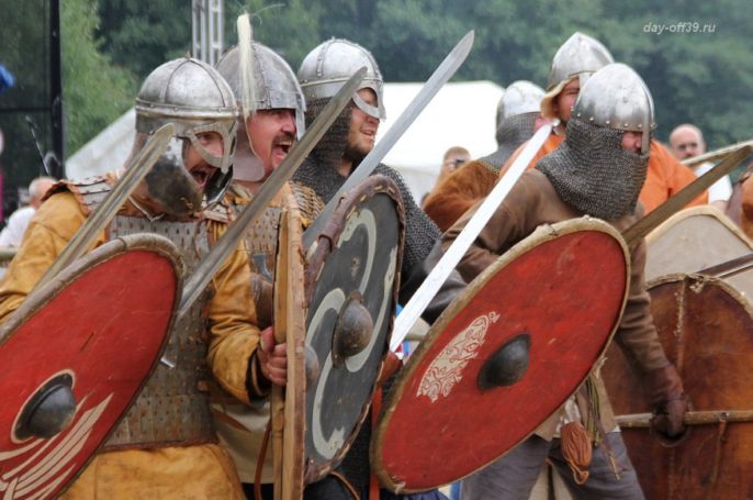 Свыше семи с половиной тысяч туристов посетили фестиваль викингов «Кауп» в Зеленоградске