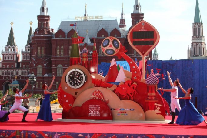 Владимир Ефимов объяснил экономический эффект широких тротуаров