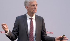 Андреас Шляйхер в разговоре с Сергеем Собяниным восхитился системой образования Москвы