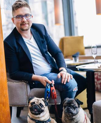 В Московском Доме Книги прошла презентация книги Дмитрия Кудряшова — «Администратор Instagram. Руководство по заработку»