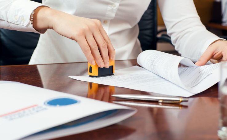 Акционеры под нотариальной защитой