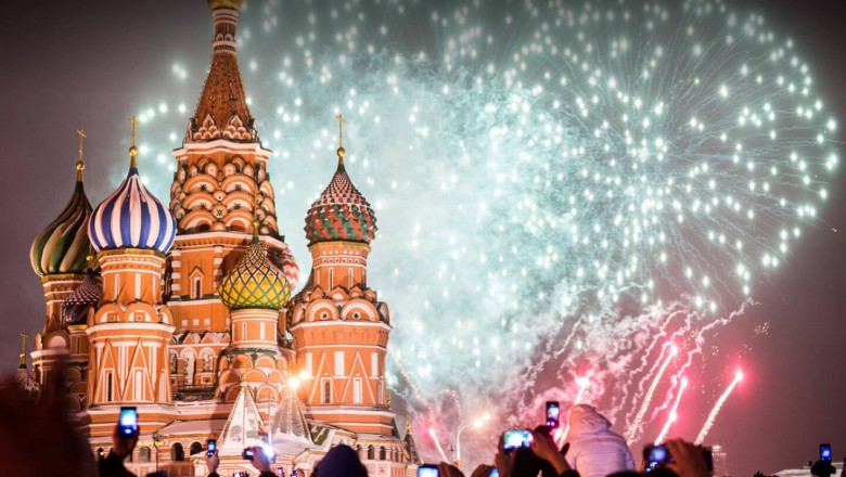 Н.Сергунина: в День города самыми популярными программами на Тверской улице стали спектакли уличных театров, мастер-классы по вокалу и аттракцион “слэклайн”