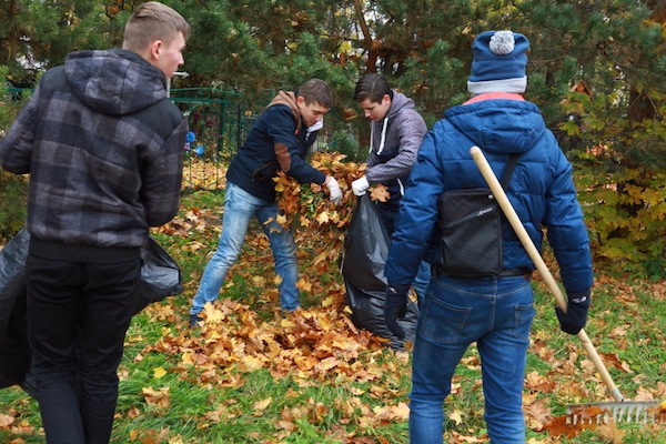 Движение «Местные» отпраздновало 13-й день рождения сетевыми акциями в Подмосковье