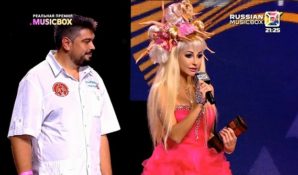 Победа Русской Барби Тани Тузовой и Доктора Шадского на премии Russian Musicbox