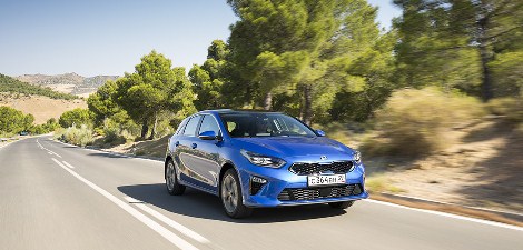 В автосалоне «KIA Прагматика» (Купчино) состоялась презентация новых моделей KIA