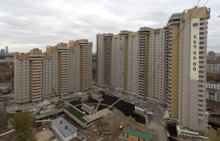 Компания ФЦСР предложила мировое соглашение дольщикам ЖК «Квартал Триумфальный», которое не гарантирует получения жилья