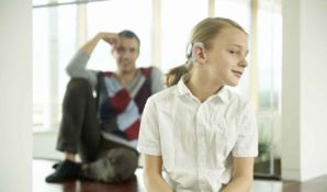 В Москве расскажут о проекте помощи людям с нарушениями слуха «Ты слышишь!» (YouHear.ru)