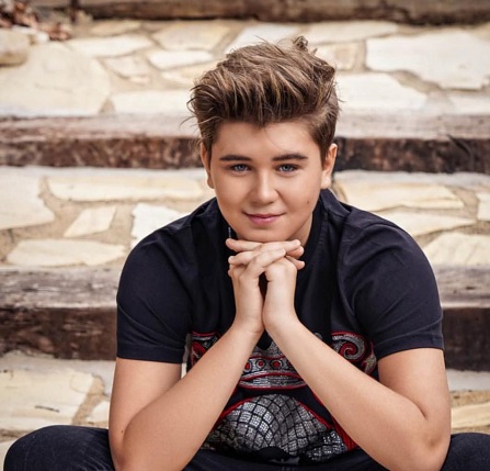 Коля Коробов готовится снять клип на песню «Найди меня»