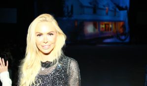 Алиса Лобанова побывала на закрытой премьере ледового шоу «Лебединое озеро»