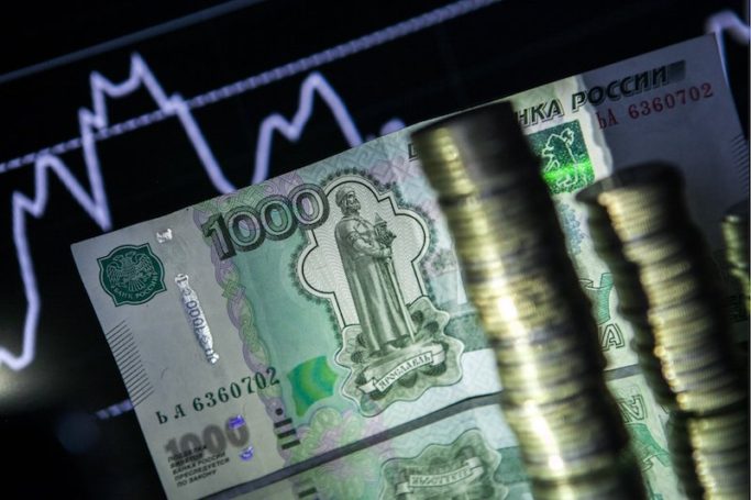 Эксперты: Москве не страшны кризисы и падение цен на нефть