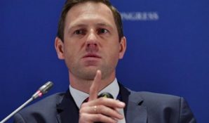 Экс-глава Росгеологии Роман Панов прокомментировал в СМИ уход с должности