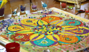 В московском центре «Шри Пракаш Дхам» прошел индийский фестиваль Холи