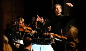 Теодор Курентзис выступит в Германии с оркестром и хором MUSICAETERNA пермского театра оперы и балета