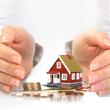 СМИ: нотариусы должны дать отпор мошенникам