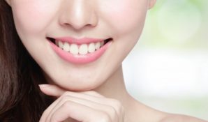 Акция! Отбеливание зубов со скидкой 51%