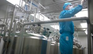 На цели развития производства Московский эндокринный завод направит свыше 2,4 млрд. рублей