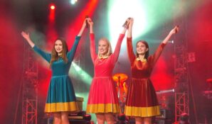 Премьерные показы нового фильма о Джеймсе Бонде украсит выступление группы «Мороз Шоу»