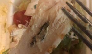 Сезонное предложение от Mgrillcafe: курица с плесенью и гуляш со стеклом