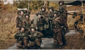 Единственные в стране: Петербург первым показал «Зарницу» нового поколения, организованную молодежной организацией «Красная звезда»