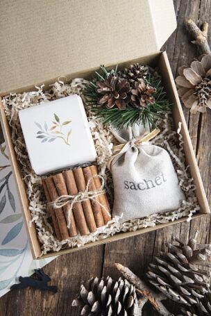 Загляните в каталог новогодних подарков компании Атрибутика