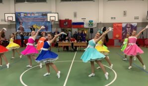 В турнире по армрестлингу в Хорошевском районе Москвы приняли участие 13 команд