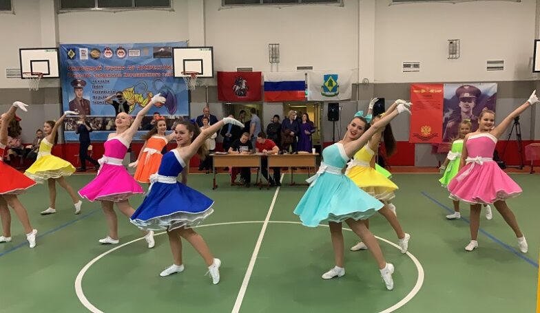 В турнире по армрестлингу в Хорошевском районе Москвы приняли участие 13 команд