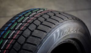 Дождь, снег, слякоть: специалисты KAMA TYRES рассказали, когда пора менять шины