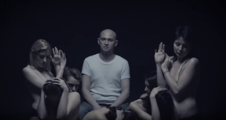 Анна Довгалюк опубликовала видеоманифест против домашнего насилия