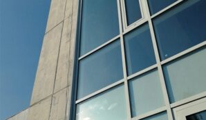 Новое остекление НИИ Микрохирургии глаза от «Алюминиевых решений»