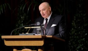 «На страже ядерной безопасности»: фильм об основании Вячеславом Моше Кантором Люксембургского форума и его истории