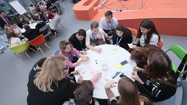 Школьники столицы будут создавать стартапы при помощи Сбербанка