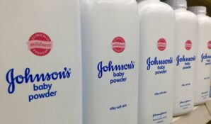 Асбест и Johnson&Johnson: лаборатории доказали отсутствие волокон минерала в детской присыпке