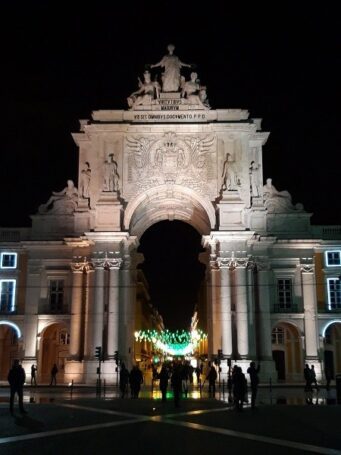 Туроператор «Лузитана Сол»: Португалия на новогодние праздники