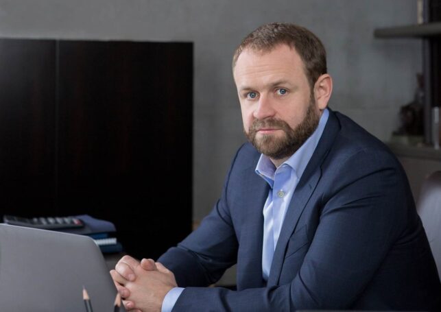 Я не уверен, что вообще существует простой бизнес: как Сергей Янчуков добился успеха