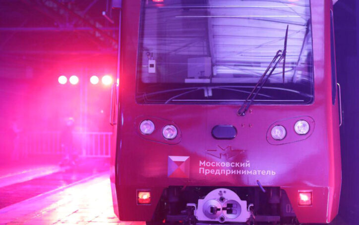 На кольцевую линию метрополитена вышел поезд «Московский предприниматель»