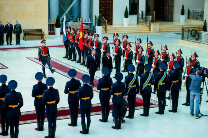 В Москве отмечает день рождения Преображенский комендантский полк