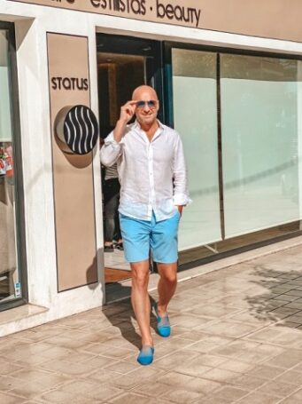 Автор проекта Hola Yoga Алексей Старовойтов рассказал о важности медитаций в повседневной жизни