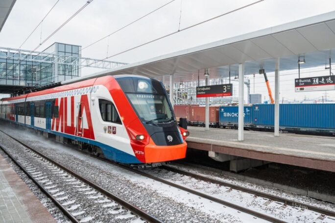 Сергей Собянин открыл на МЦД-2 новую станцию «Остафьево»