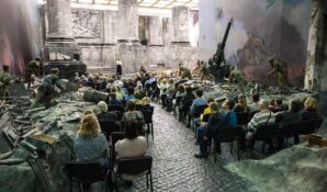 Школьники столицы смогут познакомиться с историей фронтовых театров