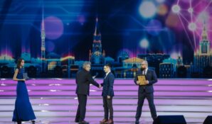 Церемонию вручения премий Правительства Москвы молодым ученым открыл руководитель Департамента образования и науки Исаак Калина