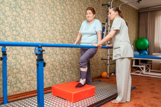 Учим ходить заново