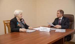 Михаил Романов провел прием жителей Фрунзенского района