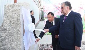 Шифер, трубы и хризотил: в Таджикистане появилось производство хризотиловой продукции