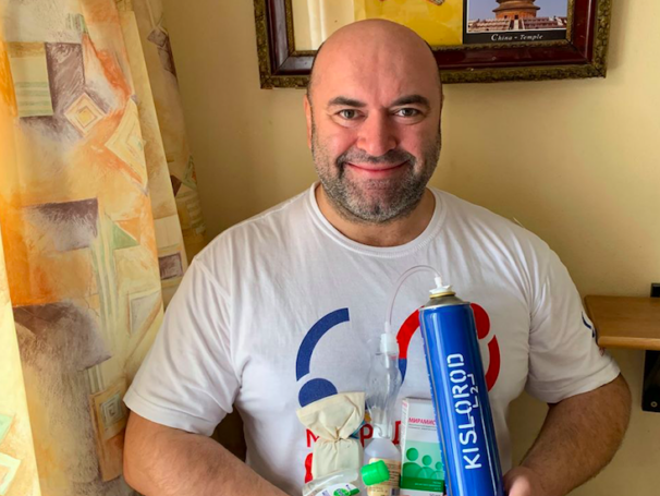 Известный блогер рассказал, как он защищается от инфекции