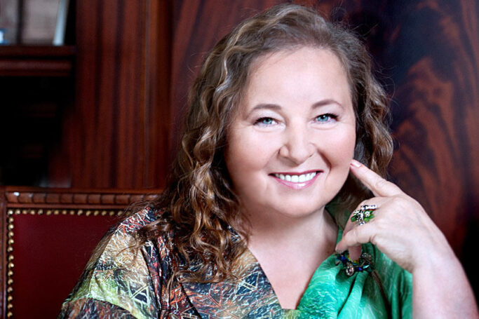 О торжестве любви: известный российский ученый и философ поздравила женщин с 8 марта