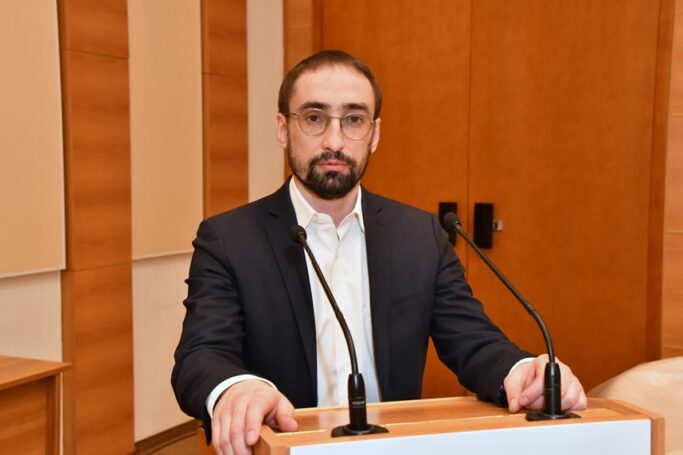 Матфей Эрман считает, что правительство должно поддержать ресторанный бизнес