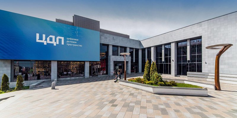 Регистрация на Мос.Ру дает возможность москвичам решить дистанционно весь спектр вопросов образования