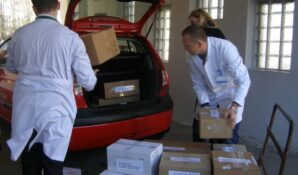 Эксперты уверены: доставлять лекарства на дом должны только фармацевты